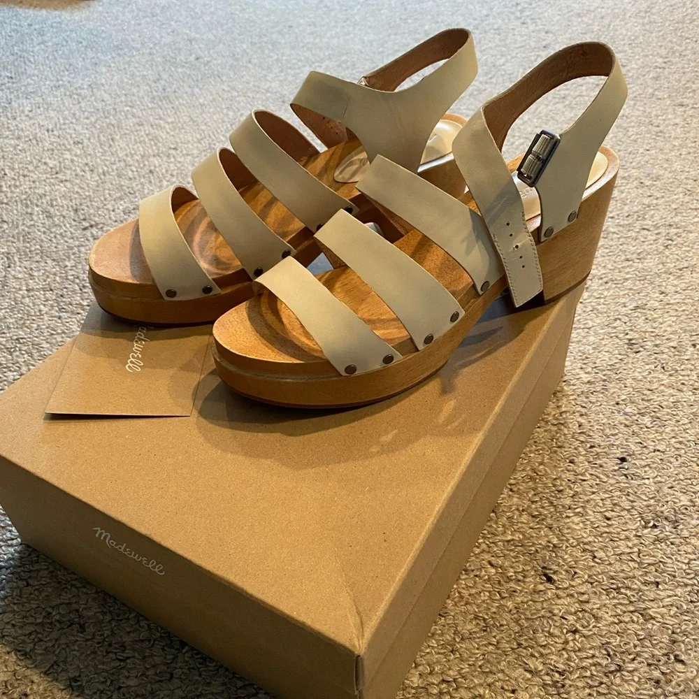 NWT Madewell The Sigrid Strappy Clog Sandal - Genuine Leather - Size 8.5